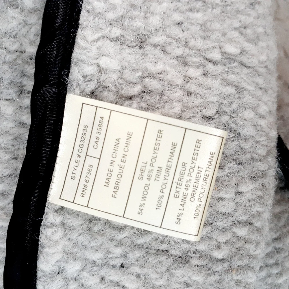Cupcakes and Cashmere Sidney Draped Jacket - Picture 9 of 10